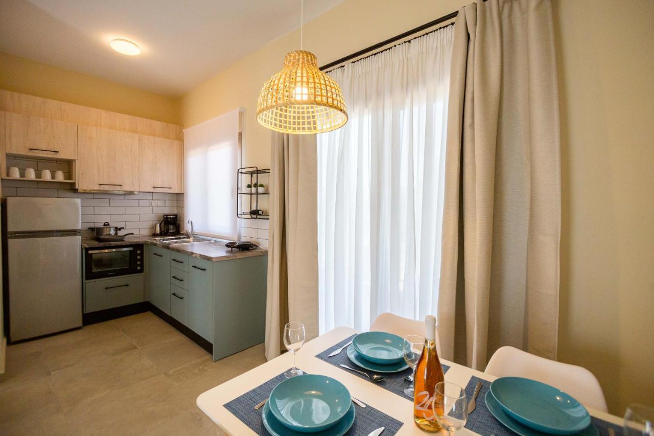 Varkes Suites 1 Potidée Extérieur photo